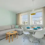 Funkcjonalne Blisko Zamku Ksiazat Pomorskich W Szczecinie By Renters 아파트 슈체친