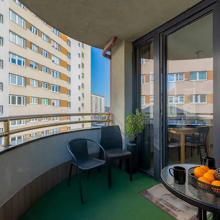 Funkcjonalne Blisko Zamku Ksiazat Pomorskich W Szczecinie By Renters 아파트 슈체친